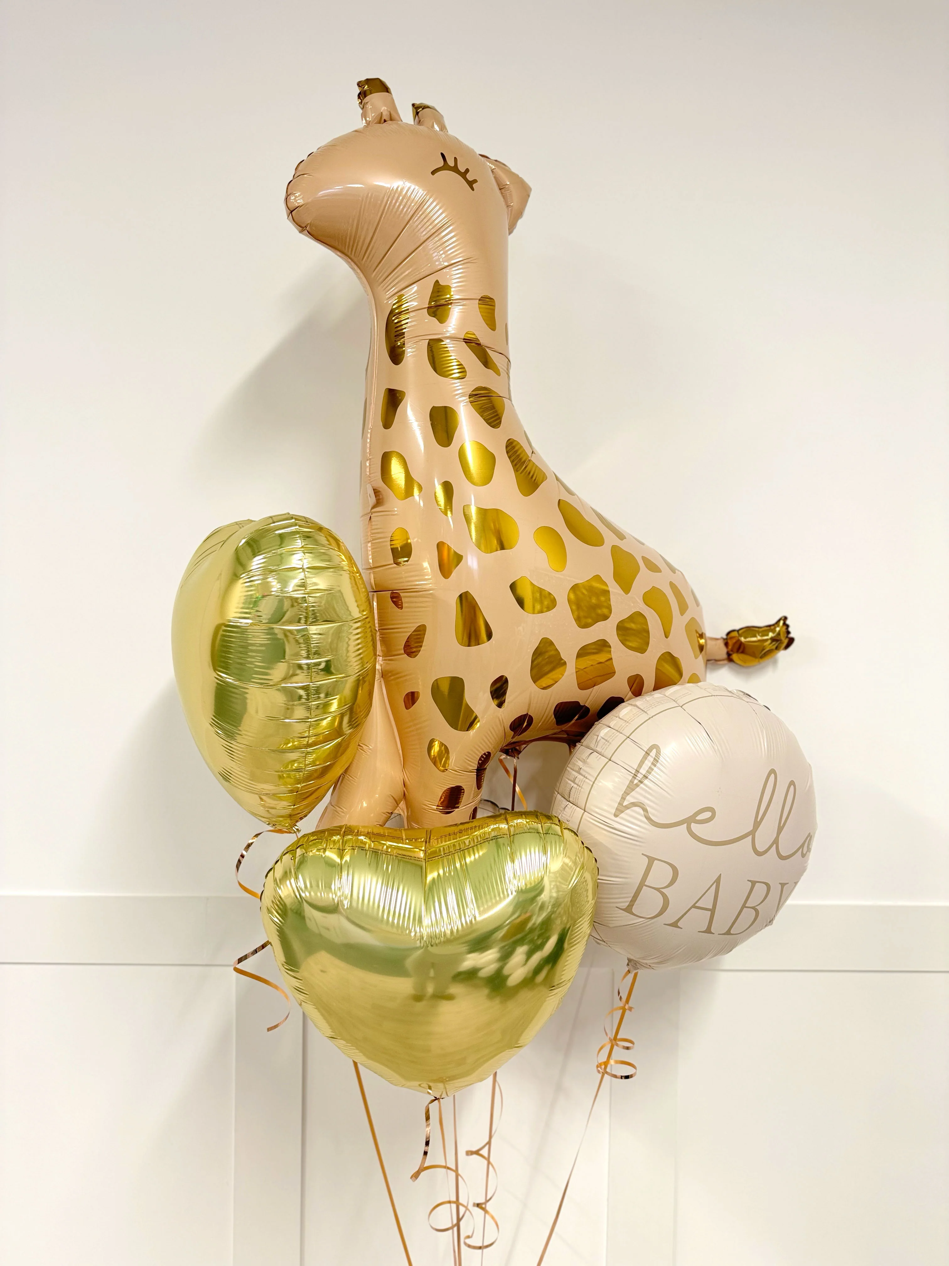 Hello Baby Giraffe Balloons - Image 3